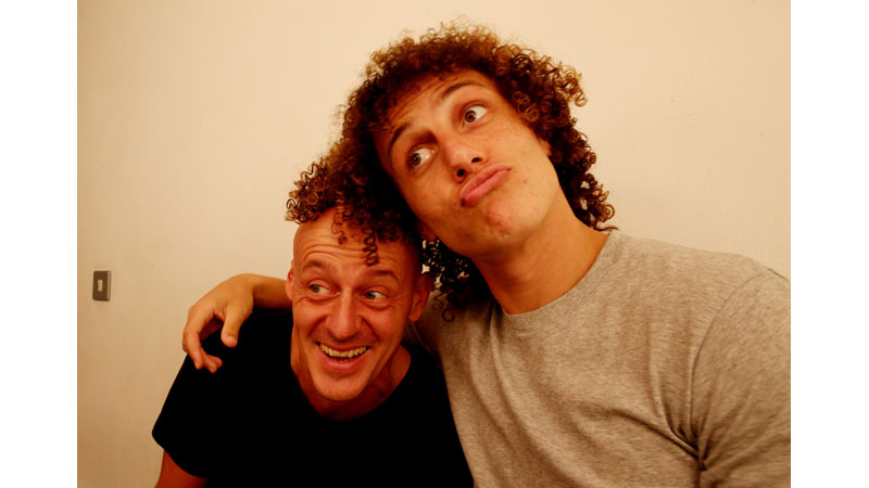 21/91 David Luiz shares his hair with me during our studio shoot in London!